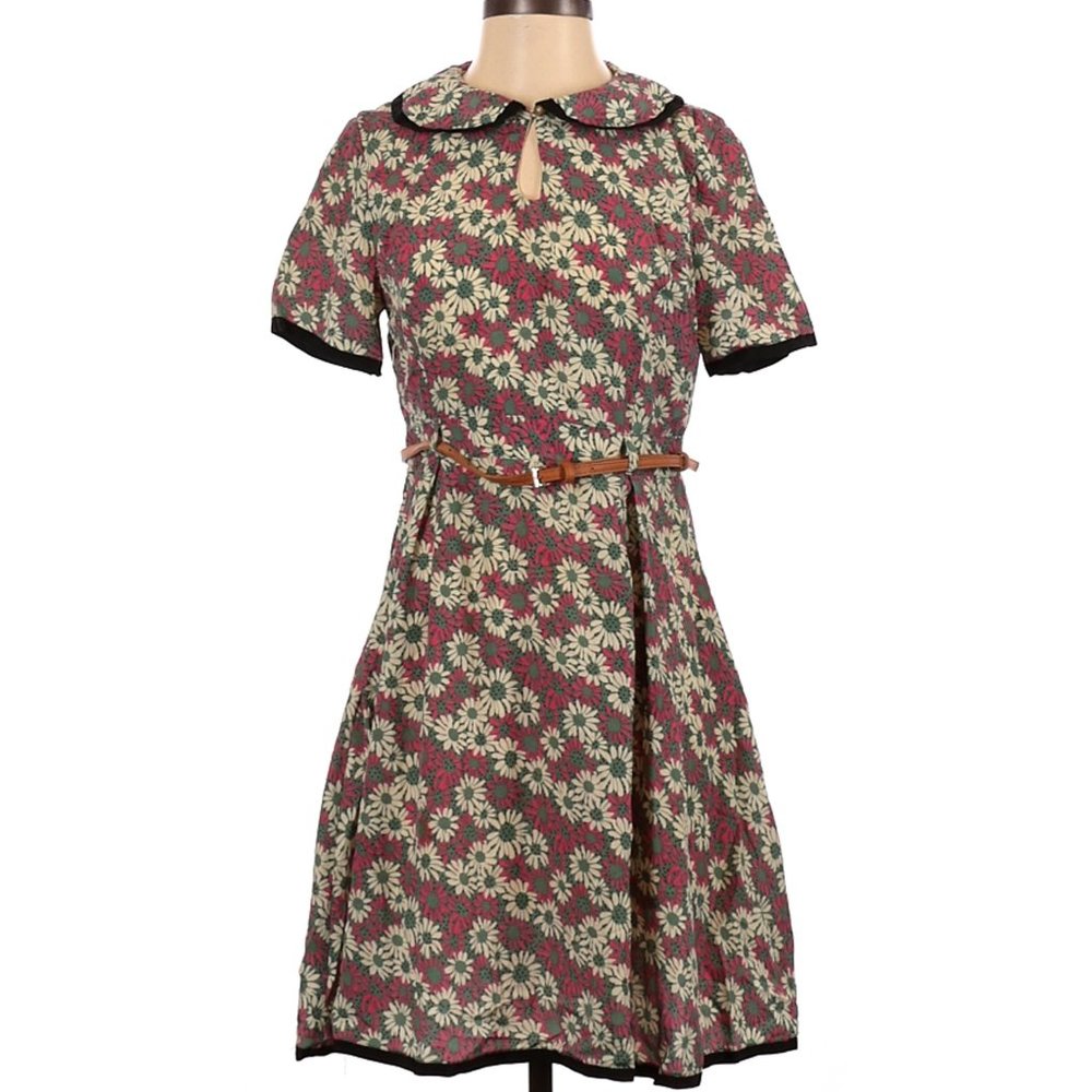 LAST CHANCE—Pink Martini collared retro dress with belt